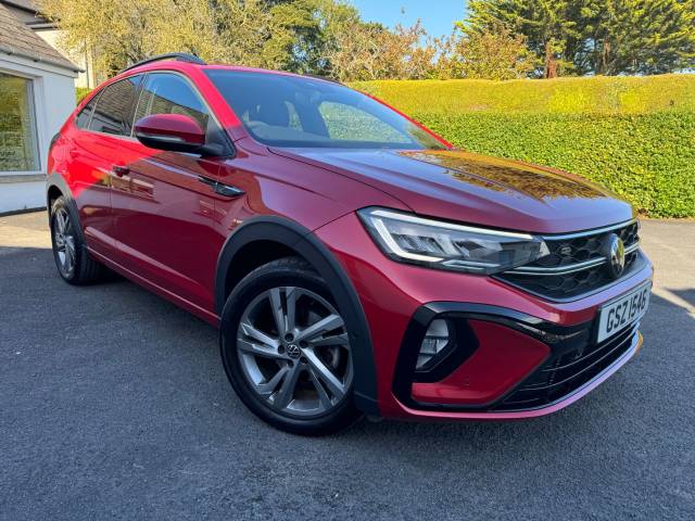 Volkswagen Taigo 1.5 𝐕𝐄𝐇𝐈𝐂𝐋𝐄 𝐑𝐄𝐒𝐄𝐑𝐕𝐄𝐃 Hatchback Petrol Red