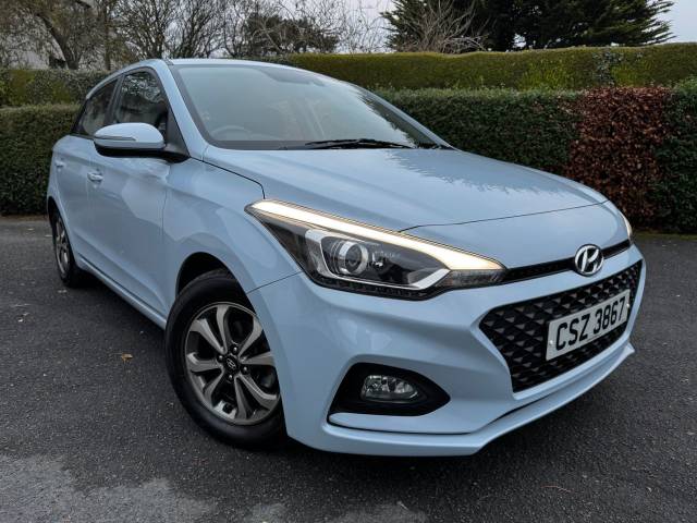 Hyundai i20 1.2 𝐕𝐄𝐇𝐈𝐂𝐋𝐄 𝐑𝐄𝐒𝐄𝐑𝐕𝐄𝐃 Hatchback Petrol Grey