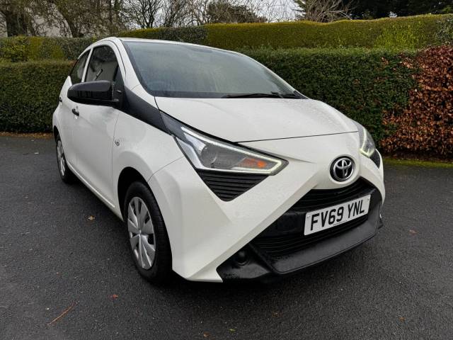 2020 Toyota Aygo 𝐕𝐄𝐇𝐈𝐂𝐋𝐄 𝐑𝐄𝐒𝐄𝐑𝐕𝐄𝐃 1.0 VVT-i X 5dr